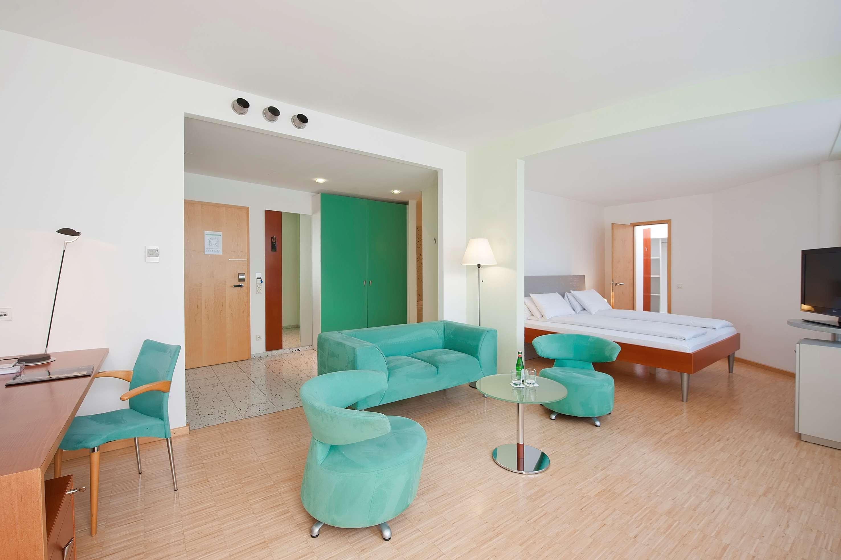 Four Munich Neue Messe Hotel Aschheim Bagian luar foto