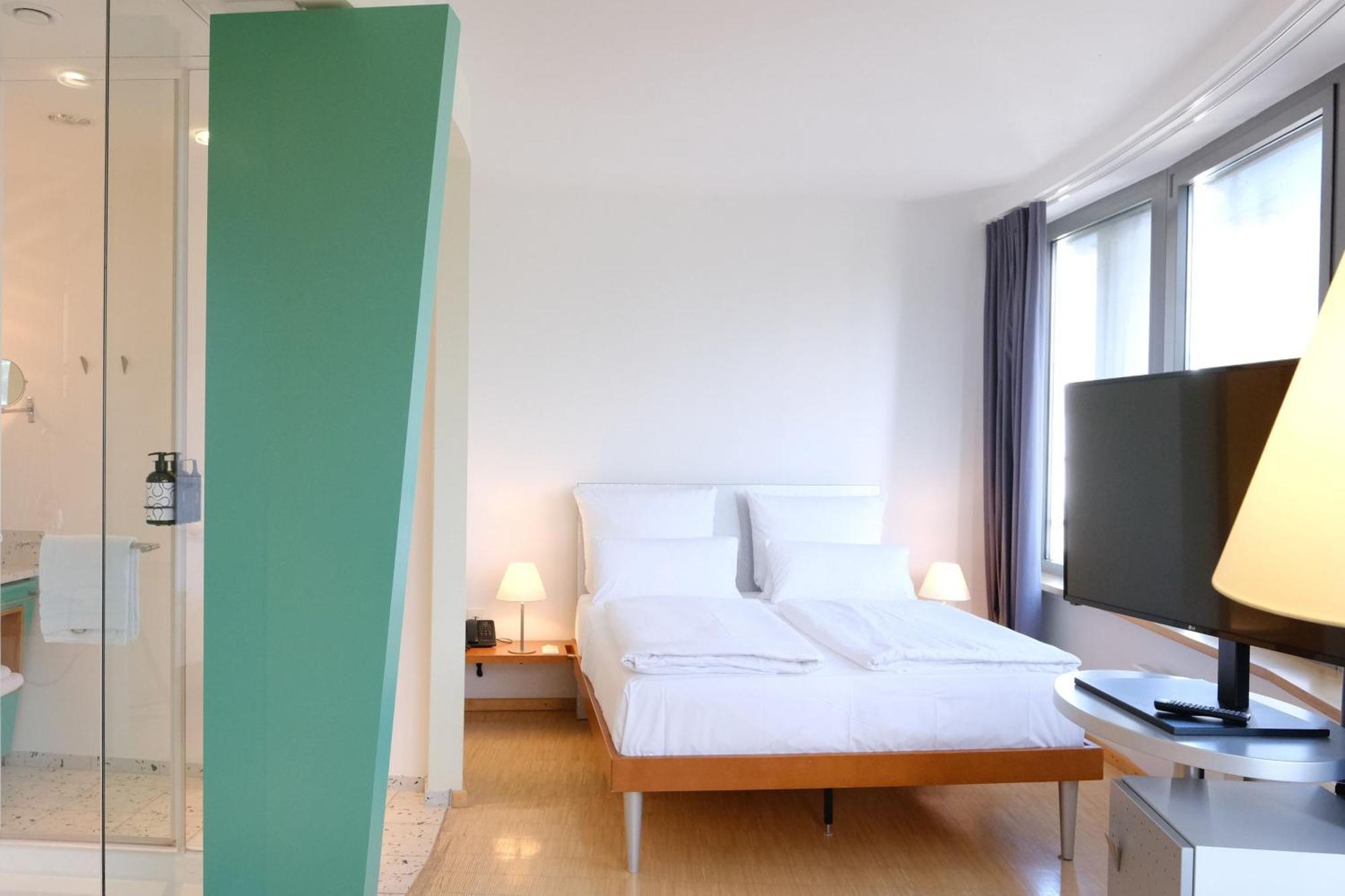 Four Munich Neue Messe Hotel Aschheim Bagian luar foto